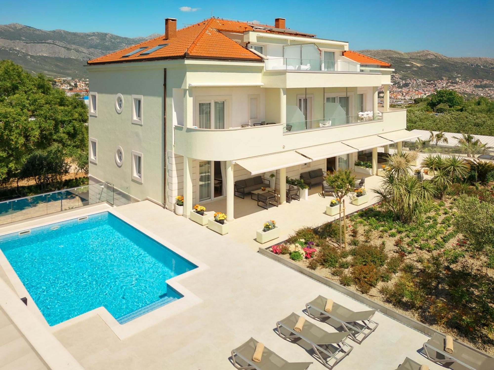 Luxury Apartments Villa Klara Split Bagian luar foto