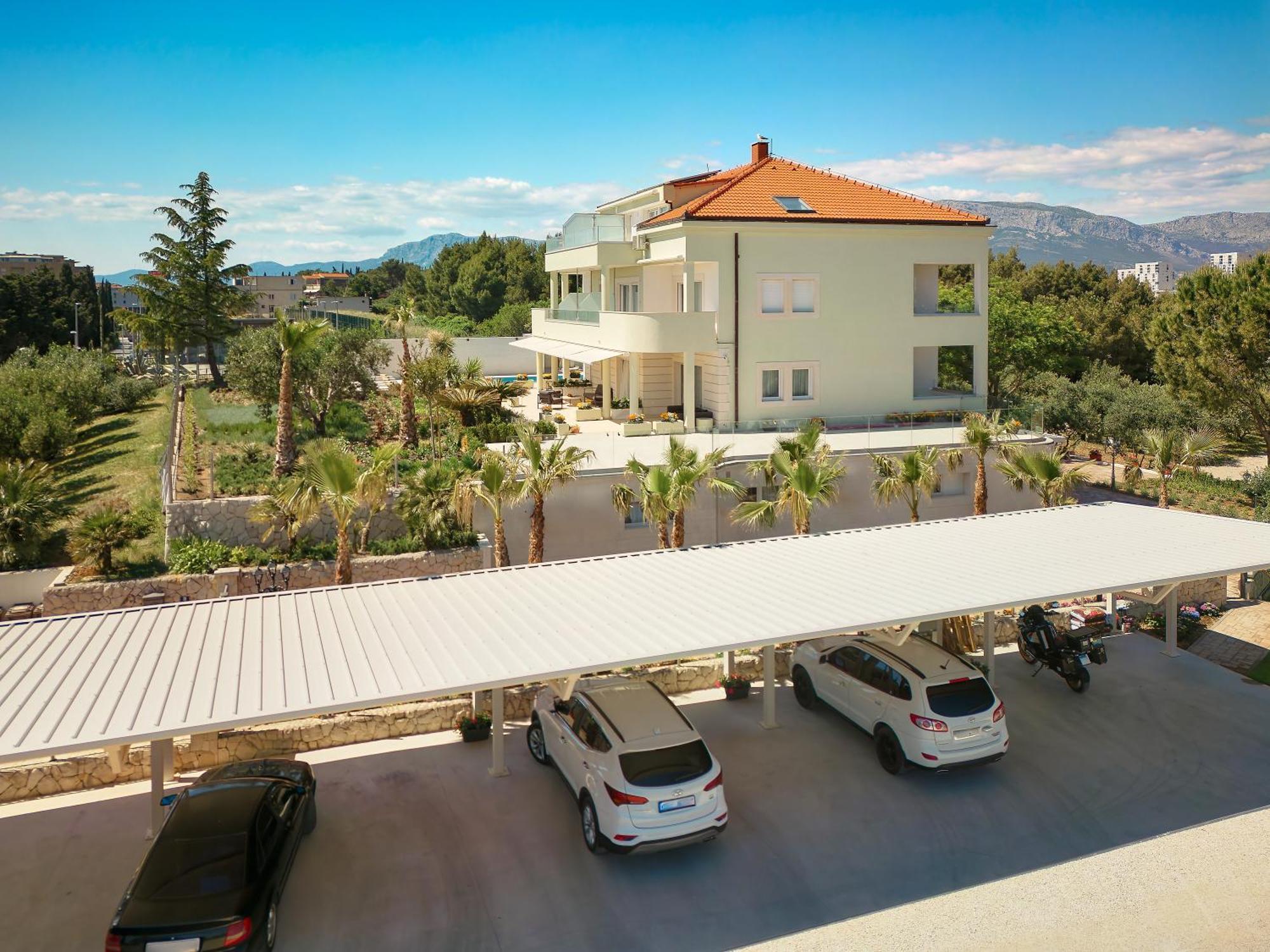 Luxury Apartments Villa Klara Split Bagian luar foto