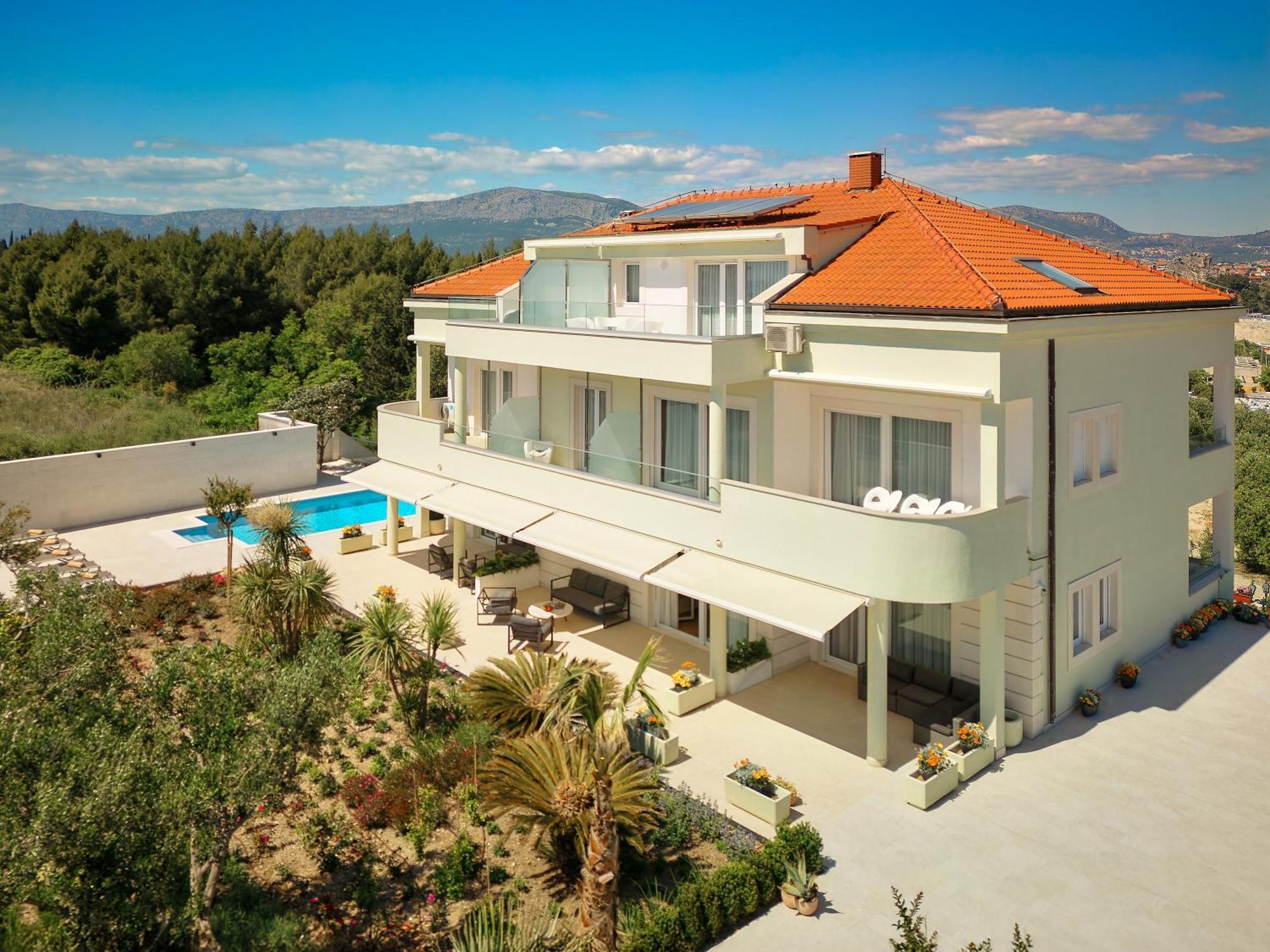 Luxury Apartments Villa Klara Split Bagian luar foto